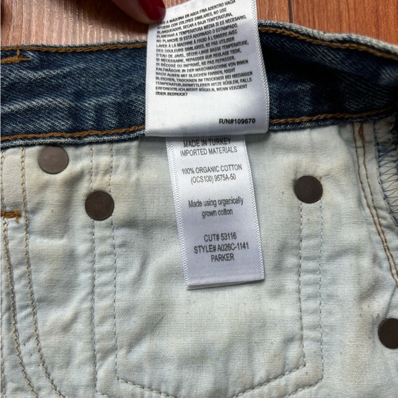 AGOLDE Parker Vintage Cut Off Shorts - Picture 2 of 8